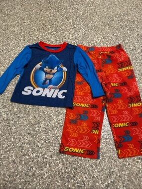 Sonic Kids Blue & Red Pajama Set - Sonic Brand